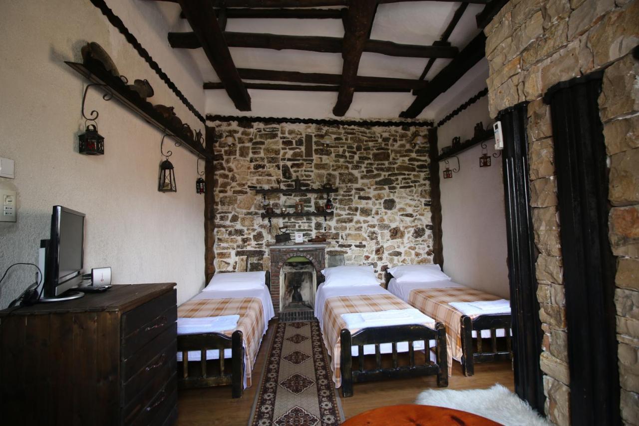 Hotel Nasho Vruho Берат Екстериор снимка