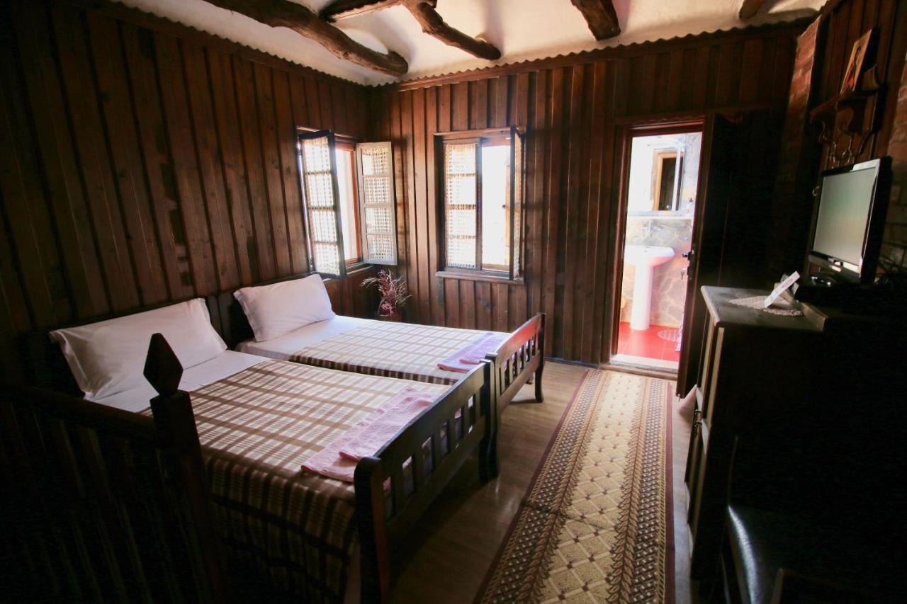 Hotel Nasho Vruho Берат Екстериор снимка